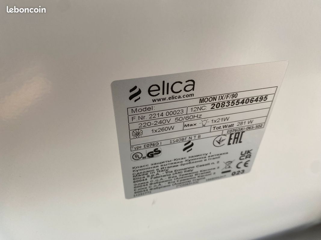 MÁY HÚT MÙI ÁP TƯỜNG ELICA MOON IX/F/90 32 MÁY HÚT MÙI ÁP TƯỜNG ELICA MOON IX/F/90