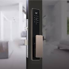 tải 3 Cách Lựa Chọn Khóa Công Nghệ Điện Tử Thông Minh Cho Căn Hộ Của Bạn