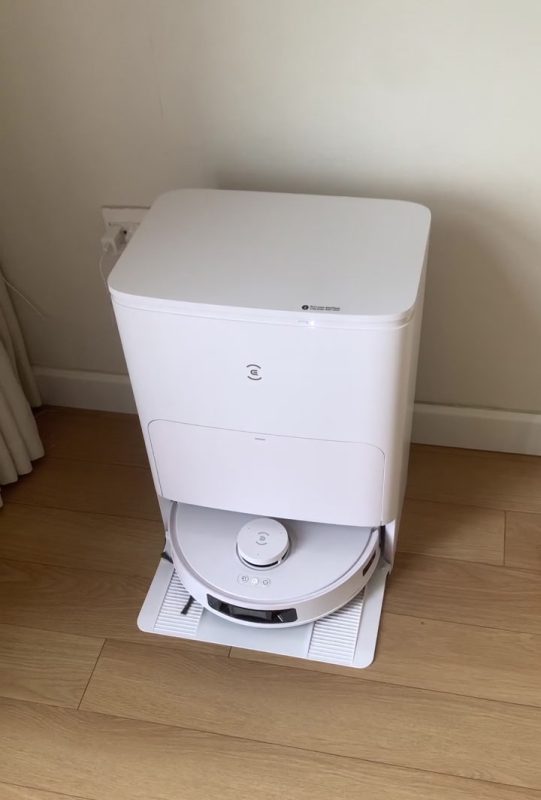 ROBOT HÚT BỤI LAU NHÀ ECOVACS DEEBOT T30S PRO 73 ROBOT HÚT BỤI LAU NHÀ ECOVACS DEEBOT T30S PRO