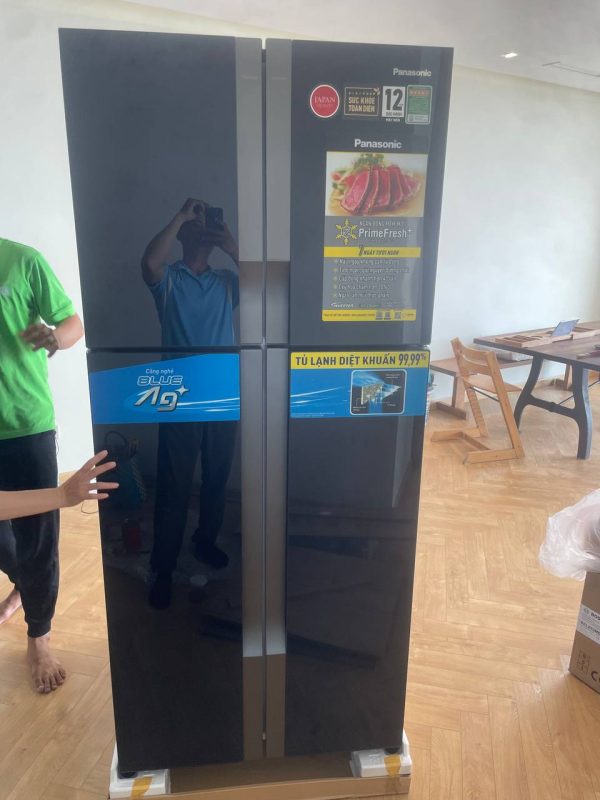 Tủ lạnh Panasonic Inverter 550 lít NR-DZ601VGKV