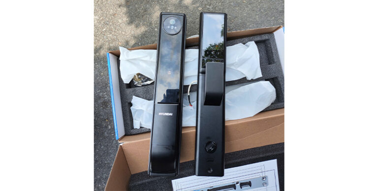 KHOÁ VÂN TAY CỬA GỖ HYUNDAI HY-SLA911F BLACK 9 KHOÁ VÂN TAY CỬA GỖ HYUNDAI HY-SLA911F BLACK