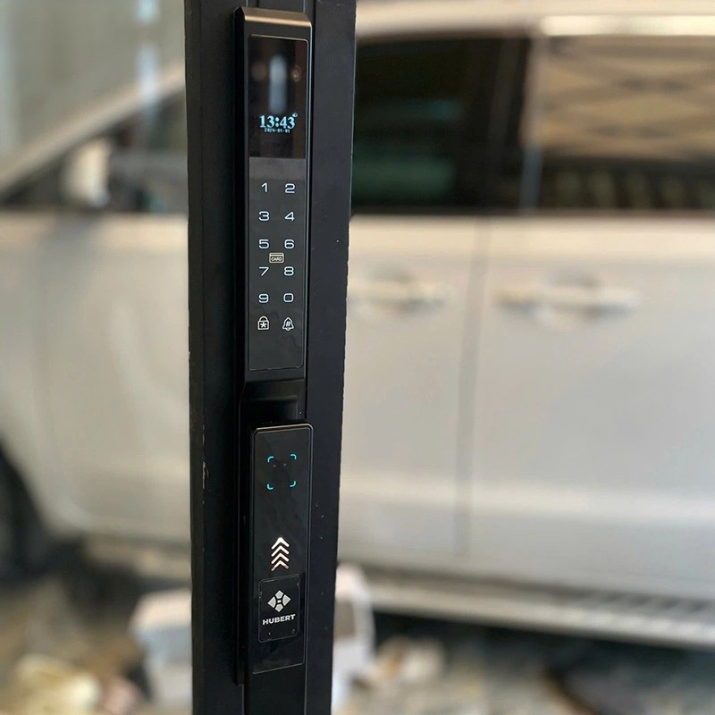 KHÓA VÂN TAY CỬA NHÔM HUBERT HB CNI6 TITAN EU BLACK 4 KHÓA VÂN TAY CỬA NHÔM HUBERT HB CNI6 TITAN EU BLACK