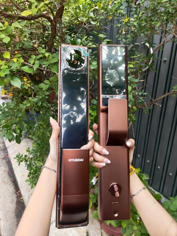 KHOÁ VÂN TAY CỬA GỖ HYUNDAI HY-SLA911F AMBER GOLD 7 KHOÁ VÂN TAY CỬA GỖ HYUNDAI HY-SLA911F AMBER GOLD