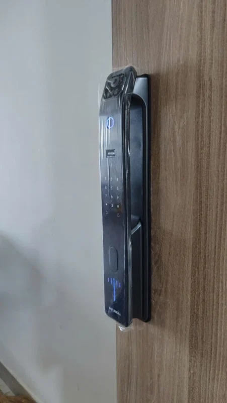 KHOÁ VÂN TAY CỬA GỖ HYUNDAI HY-SLA808F BLACK 21 KHOÁ VÂN TAY CỬA GỖ HYUNDAI HY-SLA808F BLACK