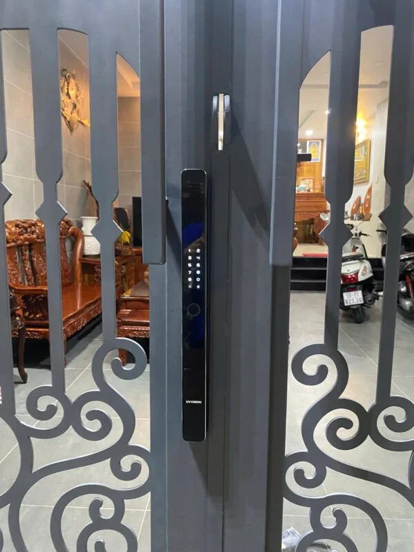 KHOÁ VÂN TAY CỬA GỖ HYUNDAI HY-SLS005 16 KHOÁ VÂN TAY CỬA GỖ HYUNDAI HY-SLS005