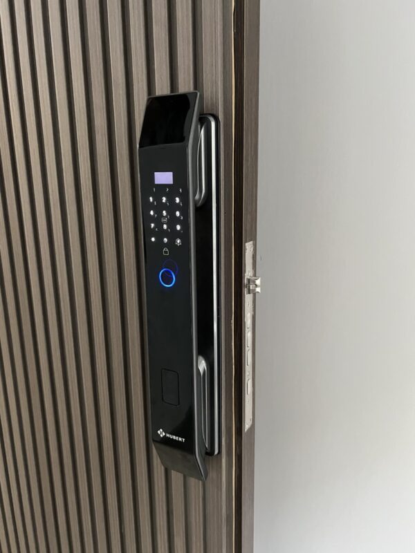 KHÓA VÂN TAY CỬA GỖ HUBERT HB CG25 BLACK 6 KHÓA VÂN TAY CỬA GỖ HUBERT HB CG25 BLACK