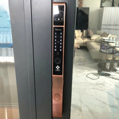 KHÓA VÂN TAY CỬA NHÔM HUBERT HB CN82F BRONZE 41 KHÓA VÂN TAY CỬA NHÔM HUBERT HB CN82F BRONZE