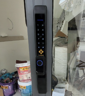 KHÓA VÂN TAY CỬA NHÔM HUBERT HB CN39 STYLE B BLACK 16 KHÓA VÂN TAY CỬA NHÔM HUBERT HB CN39 STYLE B BLACK