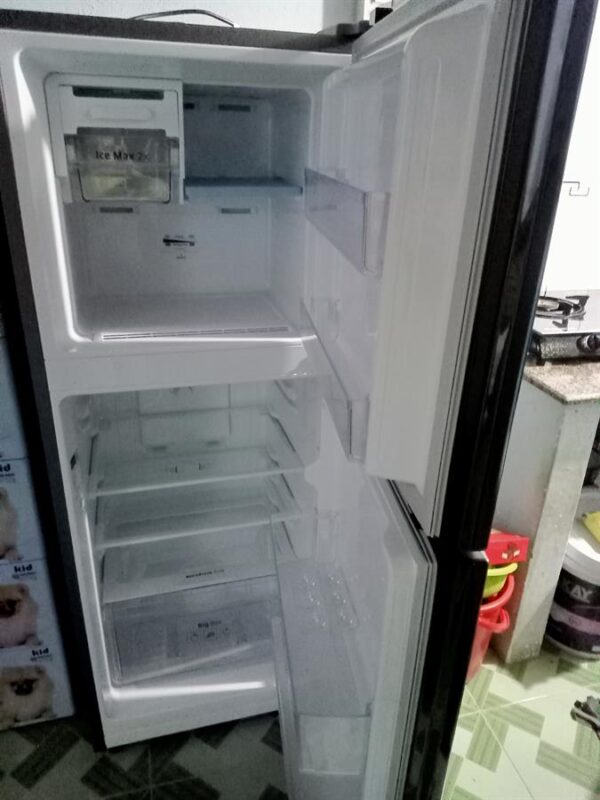 Tủ lạnh Samsung Inverter 208 lít RT20HAR8DBU/SV 29 Tủ lạnh Samsung Inverter 208 lít RT20HAR8DBU/SV