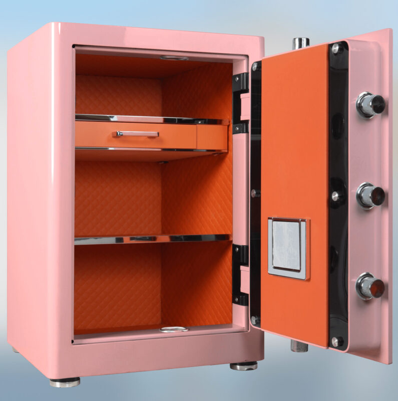 KÉT SẮT LIBERTY LB79PRO SPECIAL EDITION HỒNG 20 KÉT SẮT LIBERTY LB79PRO SPECIAL EDITION HỒNG