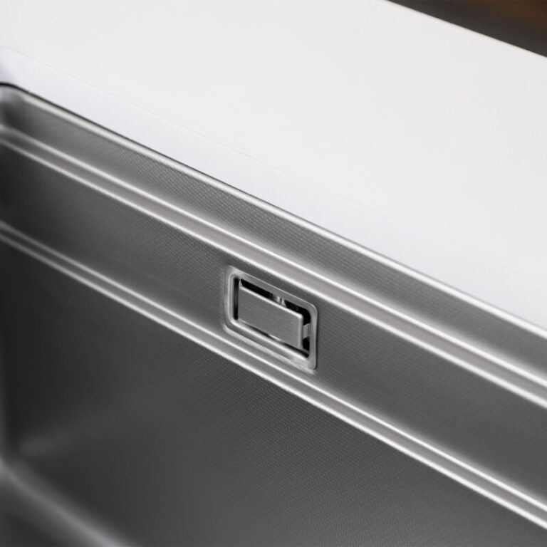 Chậu rửa bát KLUGER KG8644FS Plus 2 Chậu rửa bát KLUGER KG8644FS Plus