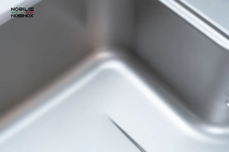 Chậu rửa bát NoBiNox LIKEN NL725D Tặng kèm vòi 4 Chậu rửa bát NoBiNox LIKEN NL725D Tặng kèm vòi