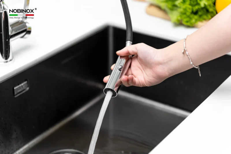 VÒI RỬA BÁT DÂY RÚT NOBINOX IVY NX202 12 VÒI RỬA BÁT DÂY RÚT NOBINOX IVY NX202
